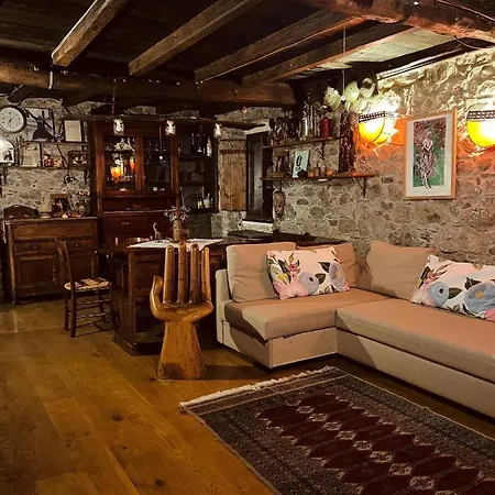 Casa Balsamo *